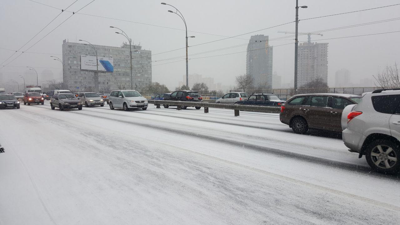 Перший сніг Київ