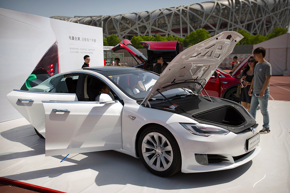 Электрокар Tesla Model S