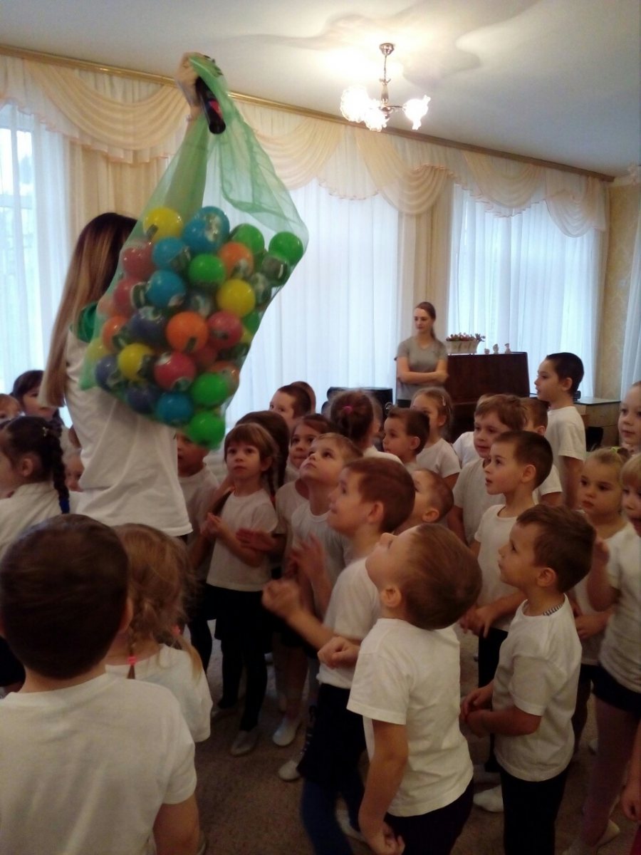 У дитячих садочках Миколаєва навчають малюків рятувати планету