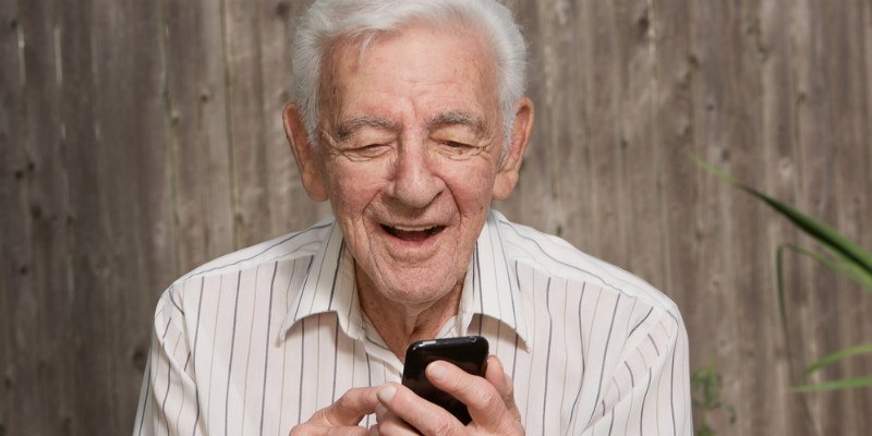 смартфон пенсіонери