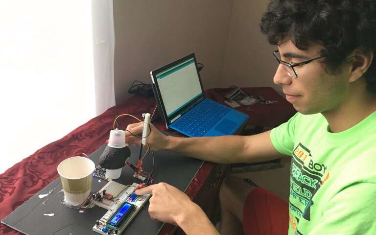 Американські студенти винайшли прилад, який вимірює стиглість авокадо