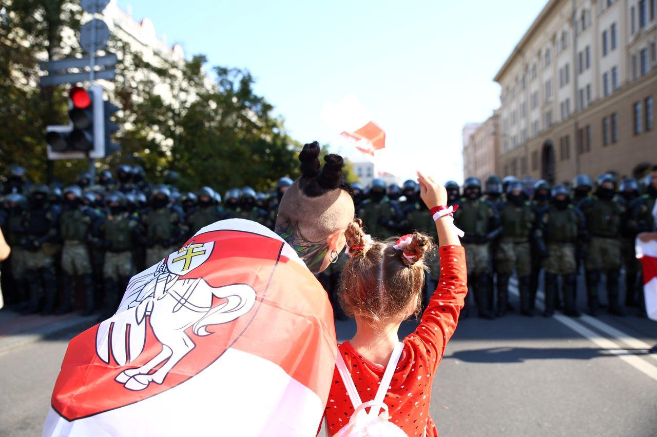 22-й день протестів: у Мінську на акції протесту вже затримали 125 людей