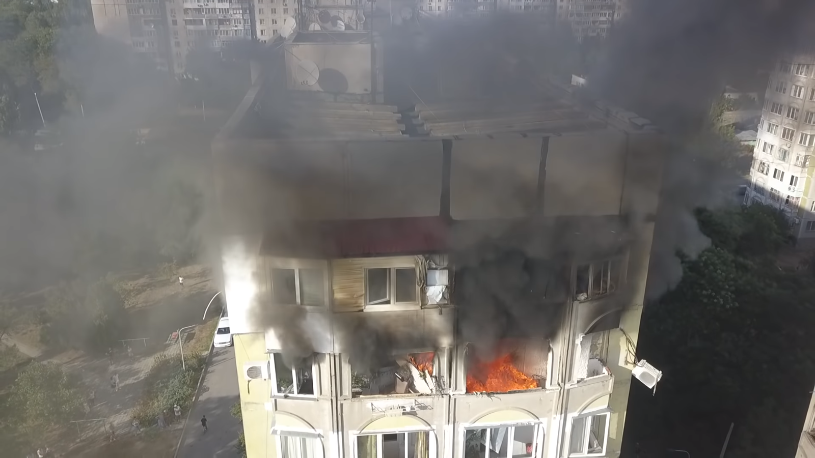В окупованій Керчі стався вибух у житловому будинку, причини не ясні