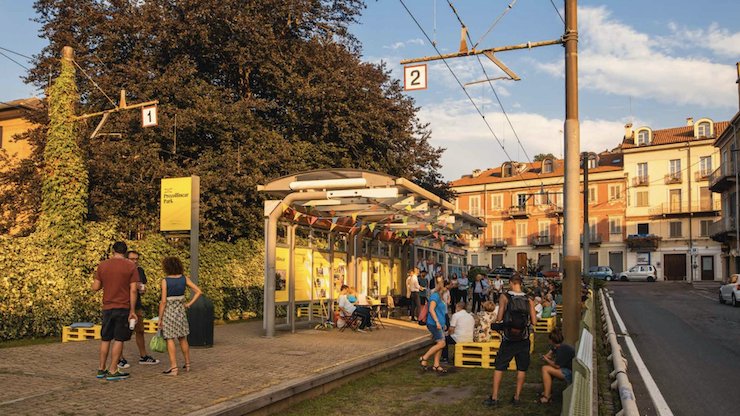 В Італії облаштували парк на закинутих трамвайних коліях: фото