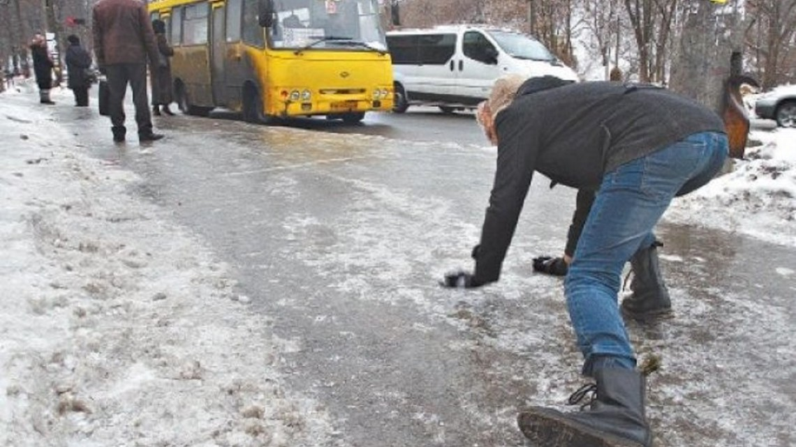 сніг зима в Україні