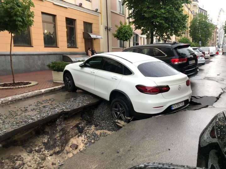 Київ затопило після дощу 1