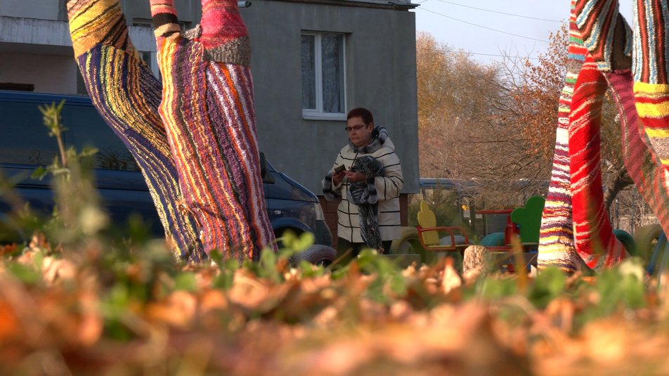 В'язане графіті створює Тетяна Головатчук