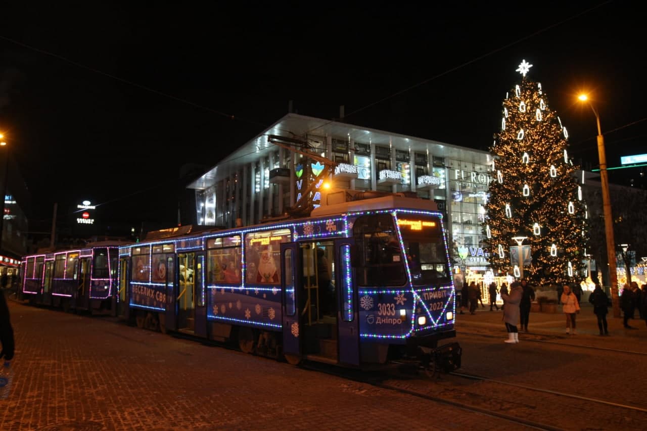 новорічний трамвай дніпро
