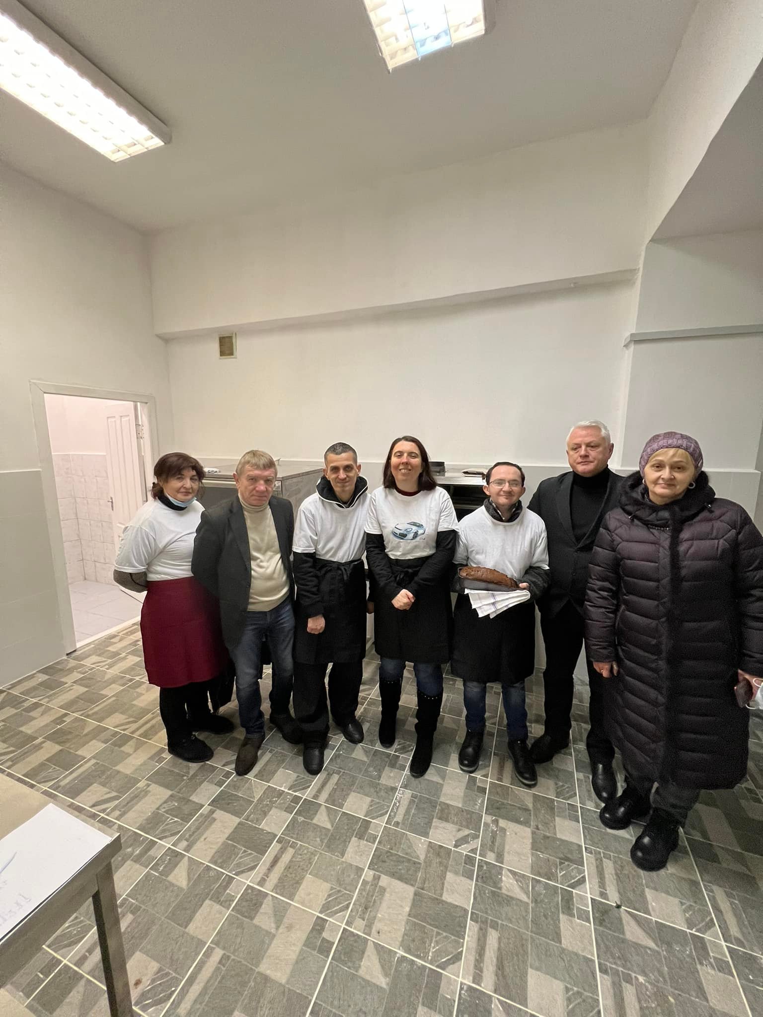 В Ужгороді відкрили інклюзивну пекарню-майстерню