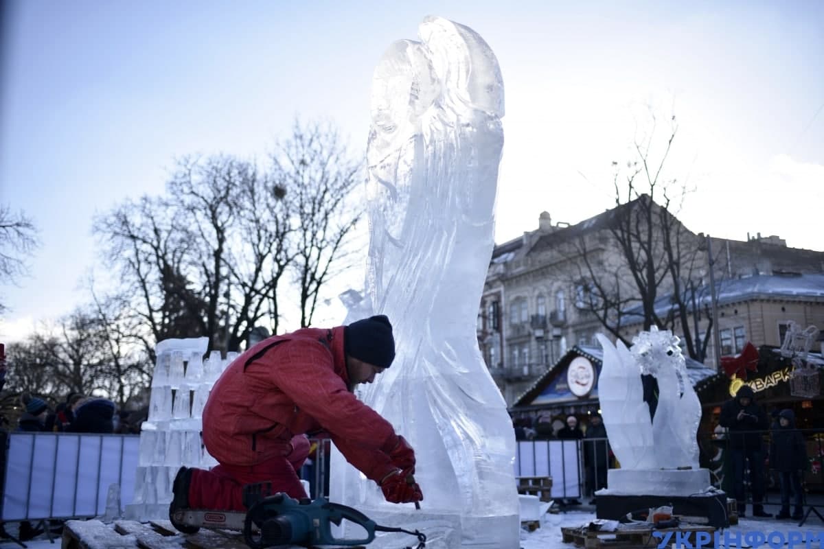 конкурс льодових скульптур
