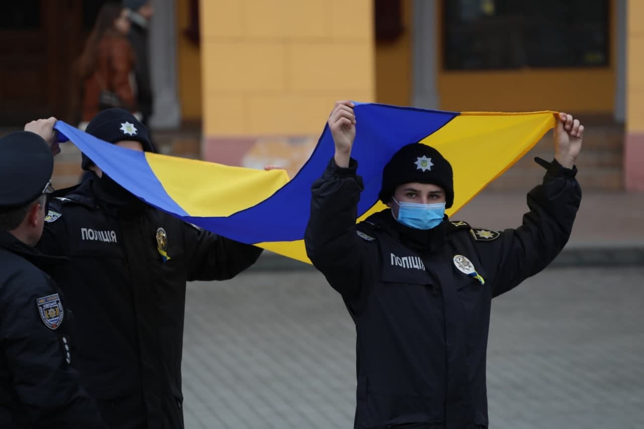 В Одесі влаштували флешмоб з нагоди Дня Державного Герба України