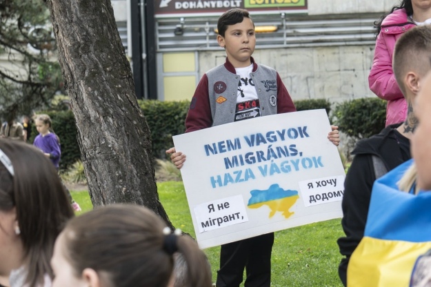 В Угорщині уперше пройшов велелюдний мітинг за Україну2