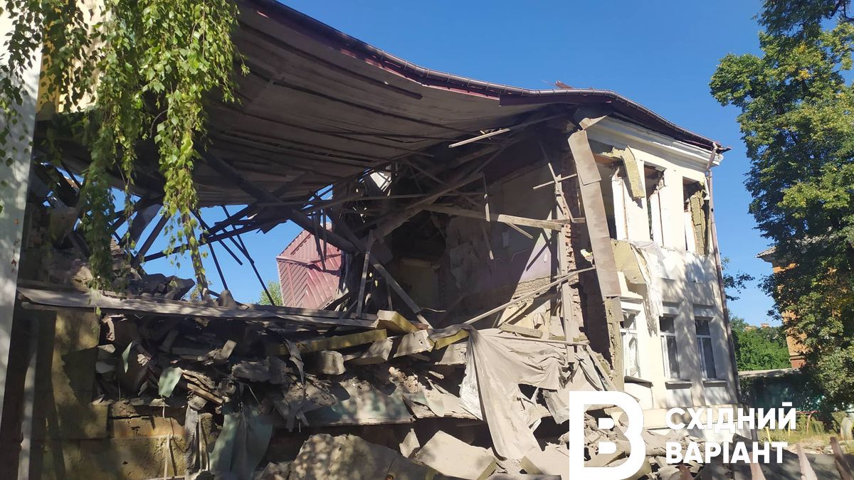 У Слов'янську Донецької області внаслідок ворожого обстрілу сьогодні вранці зруйнований дитячий садок.