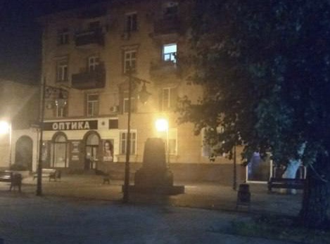 Окупанти демонтували пам'ятник Суворову в Херсоні