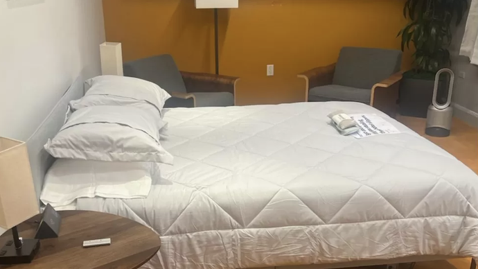 ліжка для співробітників розмістив Ілон Маск
