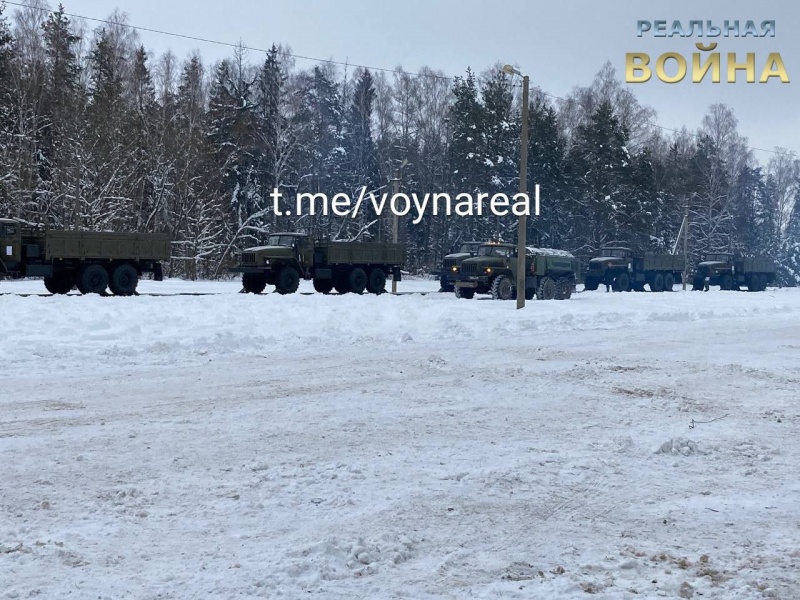 у Білорусі фіксують прибуття російських ешелонів 
