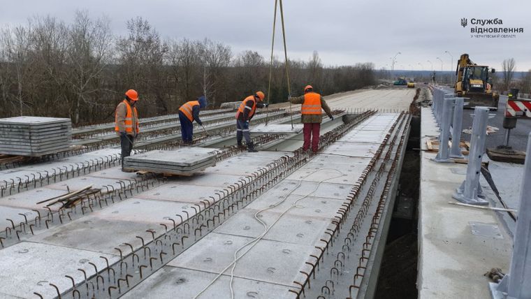 Відновлення мосту через Десну біля Чернігова