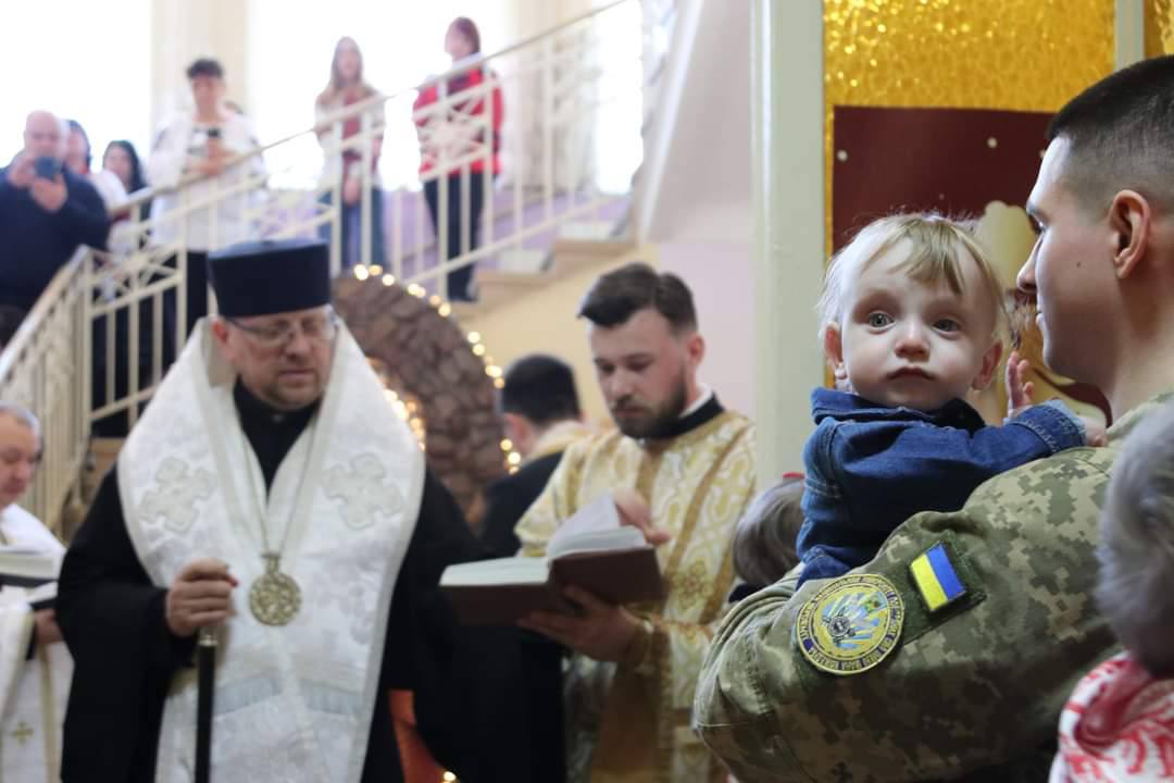Хрещення сиріт, Львів військові