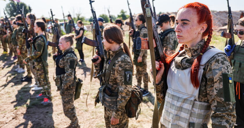 Uniform matters: women test NATO-tailored military uniforms in
