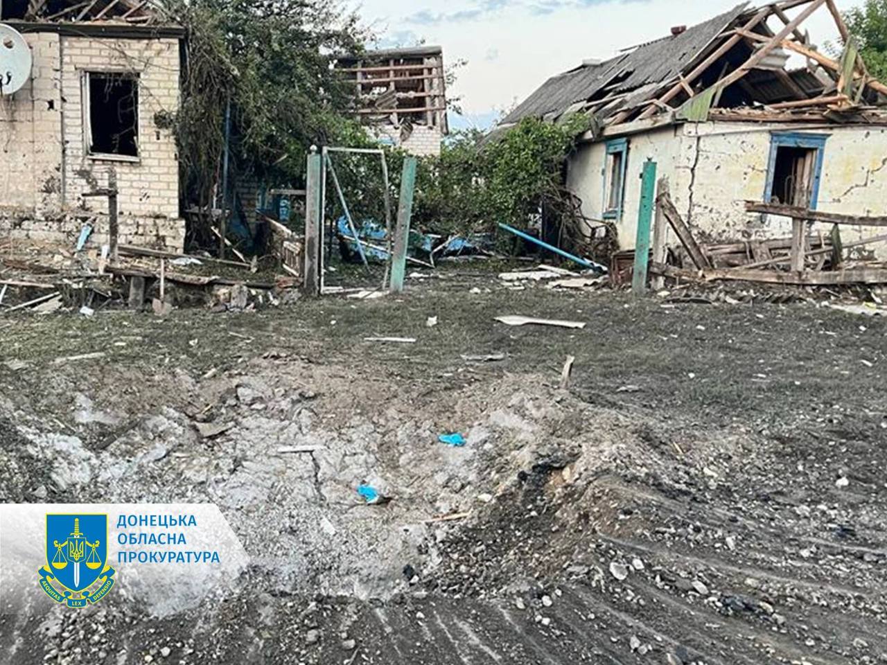 рф вдарила з артилерії по селам Донеччини