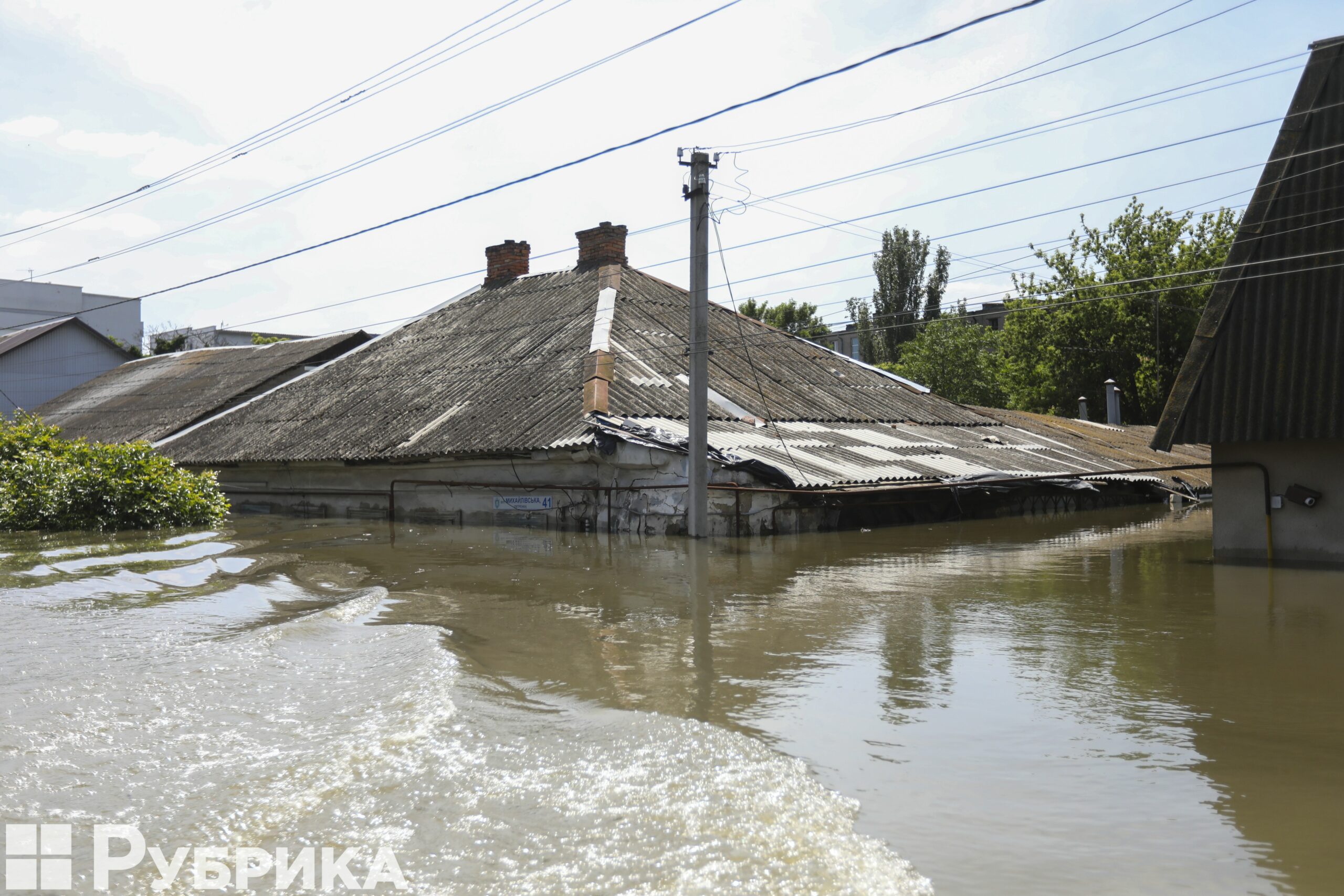 На Кліматичному саміті СОР28 в українському павільйоні представлені світлини фотокореспондента 
