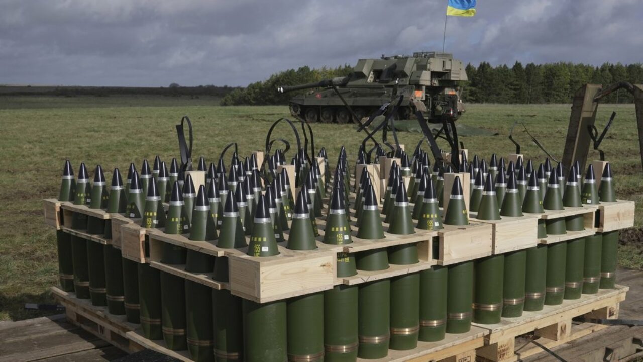 EU (predictably) admits it will fail artillery shell pledge for Ukraine -  Euromaidan Press
