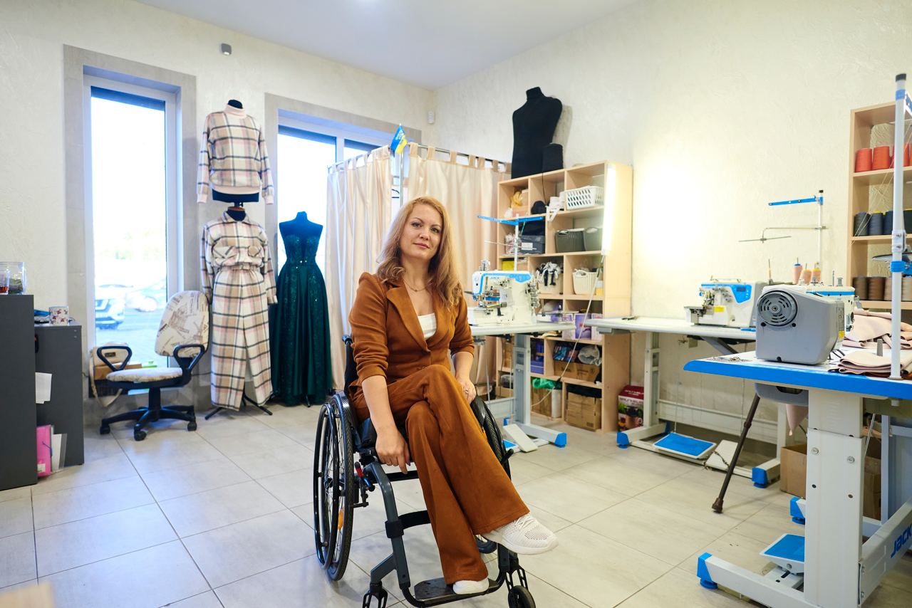 Одяг для людей на інвалідному візку