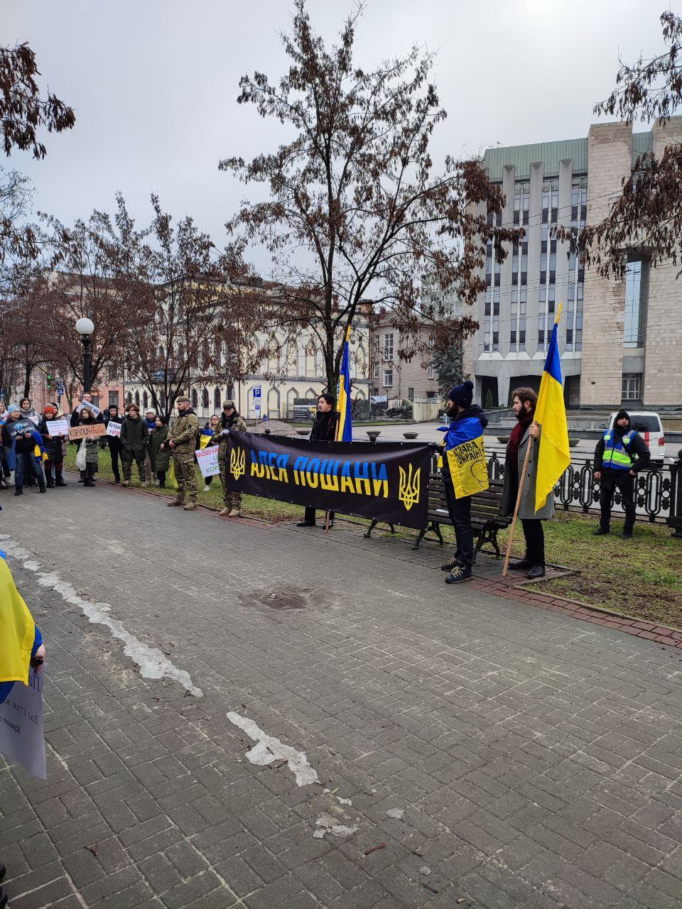 У Дніпрі відкрилася Алея Пошани