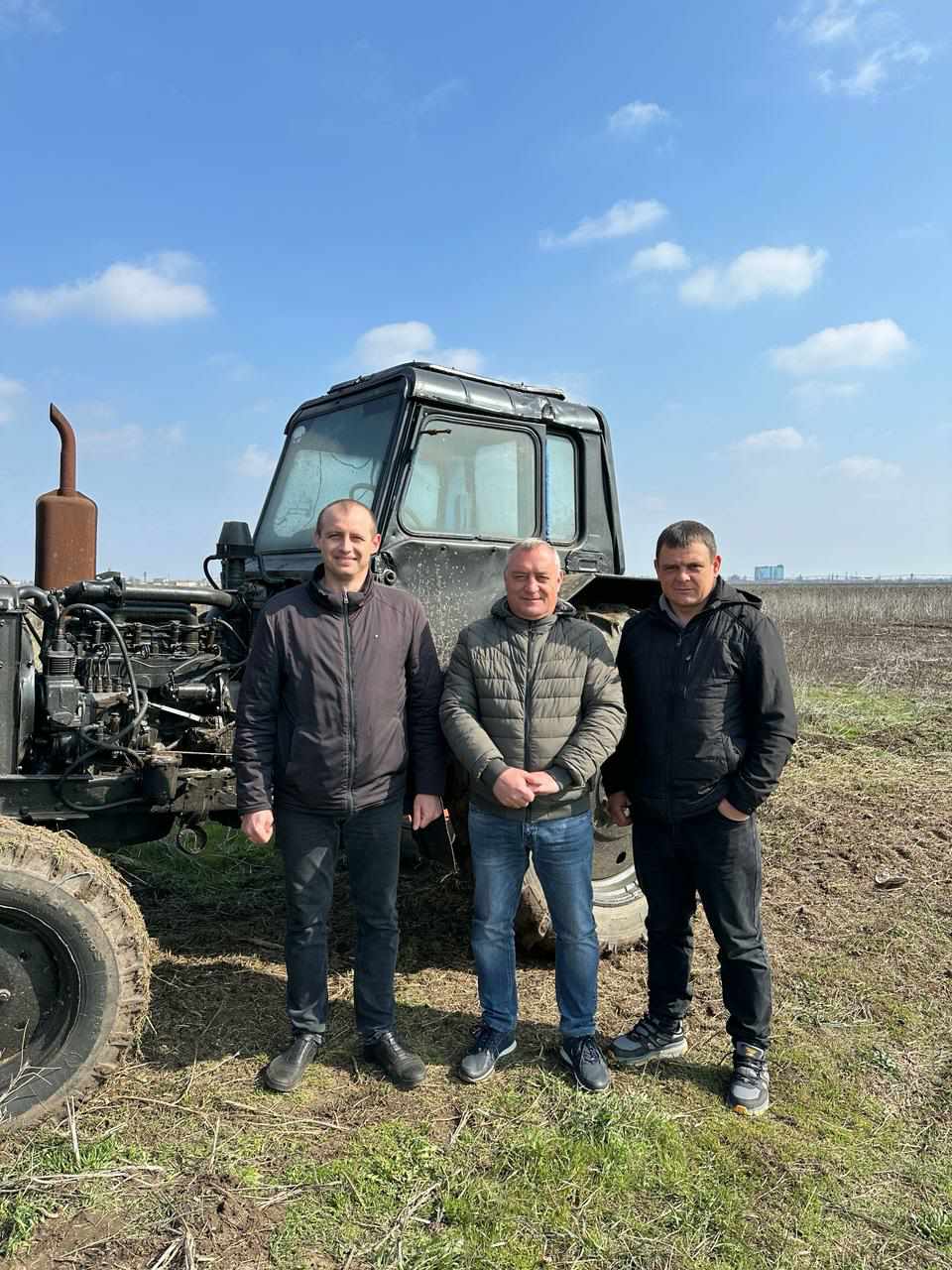 На Миколаївщині аграрії створили трактор-розміновувач