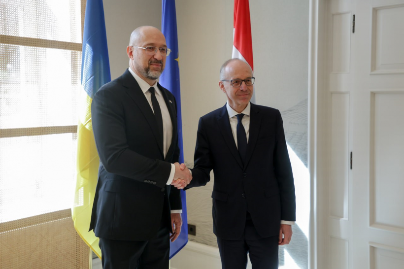 Шмигаль провів переговори з прем'єр-міністром Люксембургу