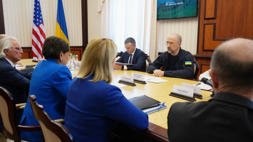 Шмигаль провів зустріч з Пріцкер