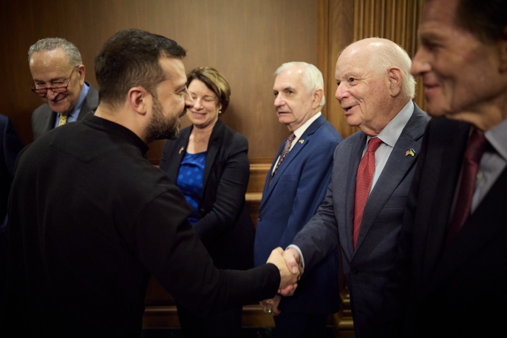 У Вашингтоні Президент України Володимир Зеленський зустрівся з двопартійною делегацією Сенату США