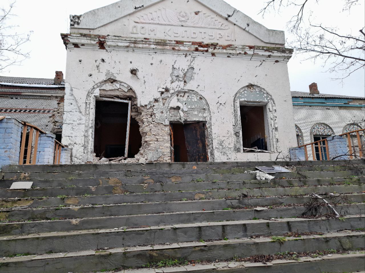 Будинок культури у Зарічному, зруйнований росіянами