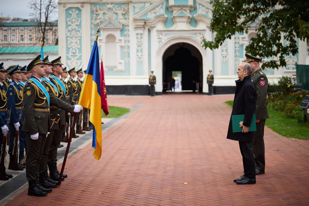 Президент прийняв вірчі грамоти від послів 