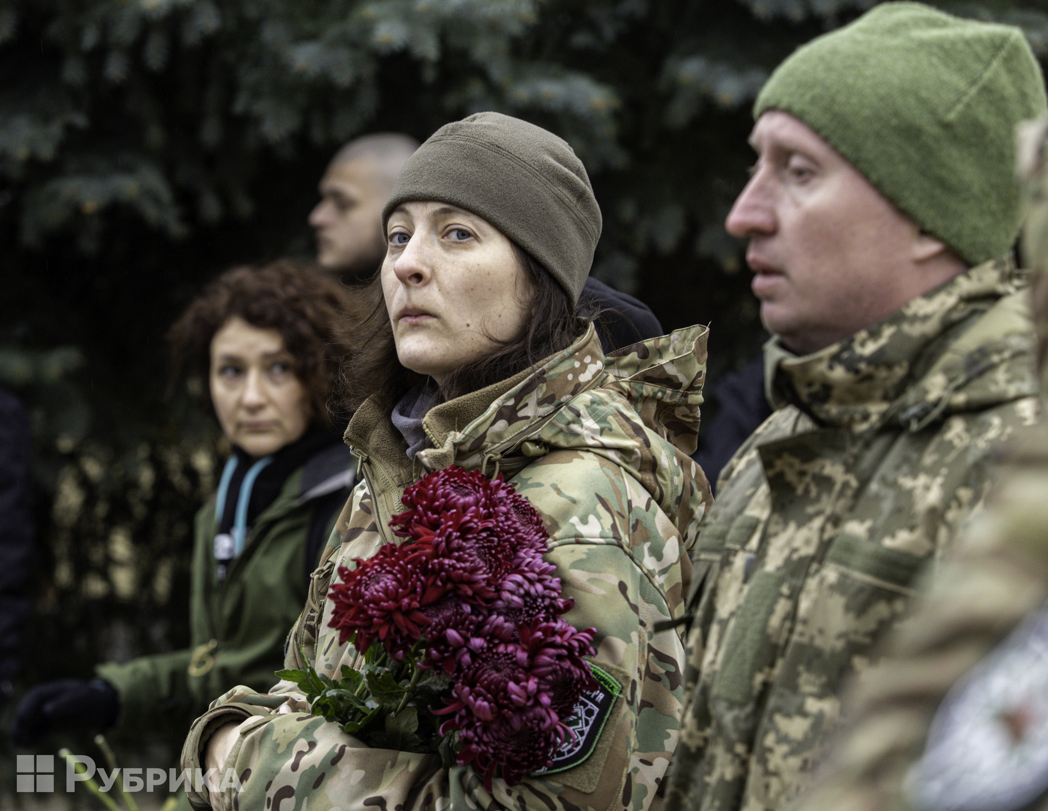 У Києві попрощалися з відважною парамедикинею