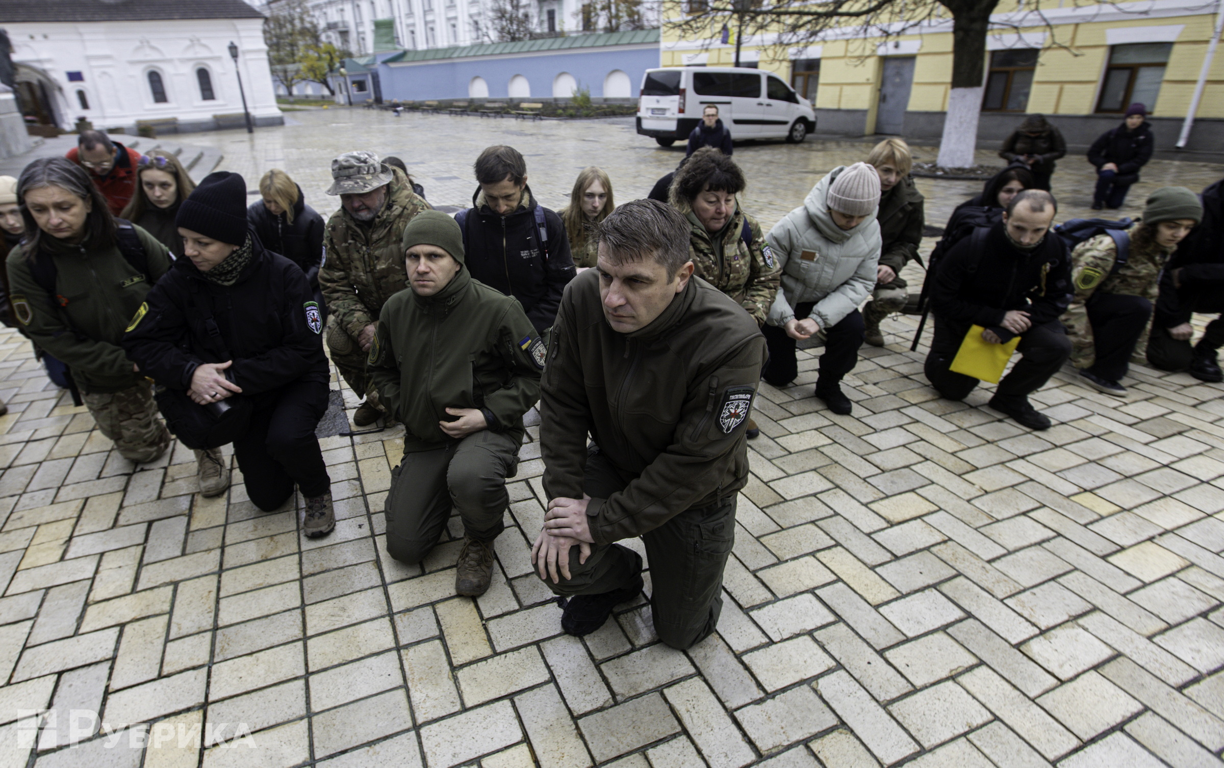 У Києві попрощалися з відважною парамедикинею