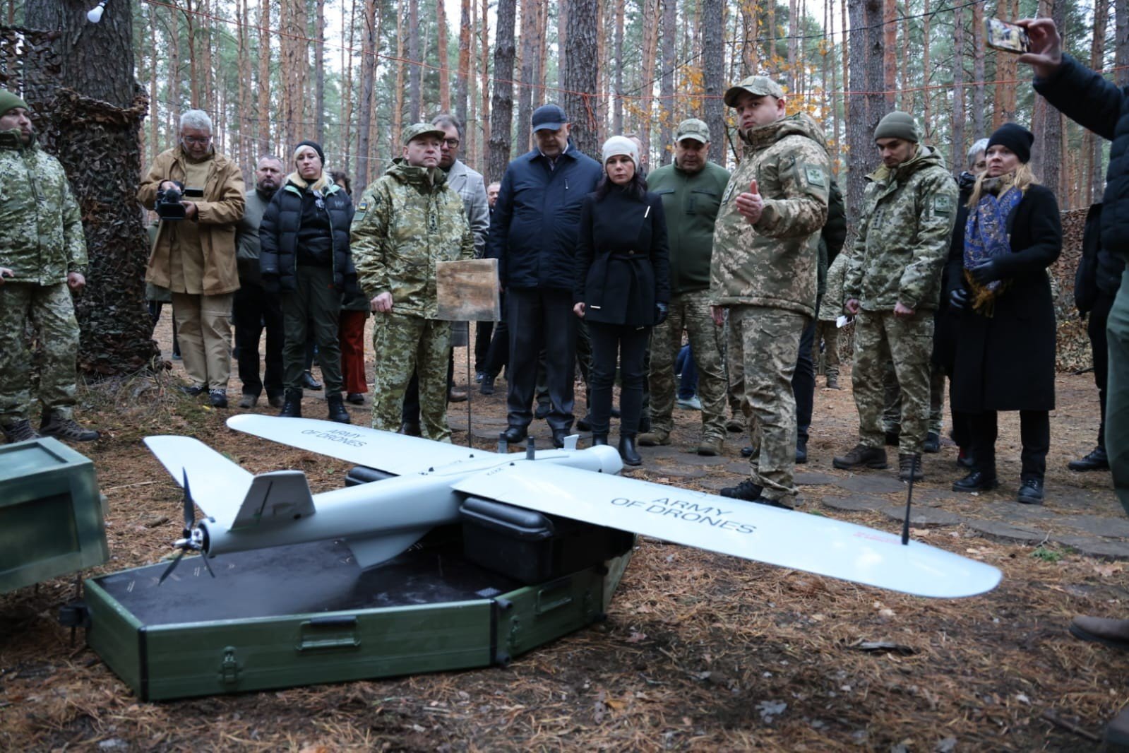 Бербок відвідала прикордонний підрозділ