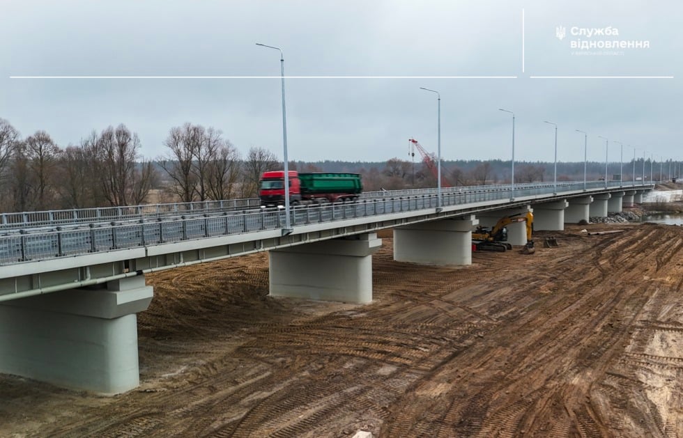 На Київщині завершується відбудова двох ключових мостів