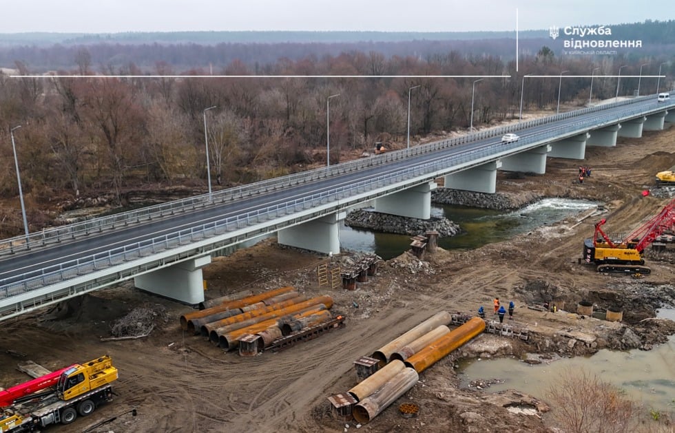 На Київщині завершується відбудова двох ключових мостів