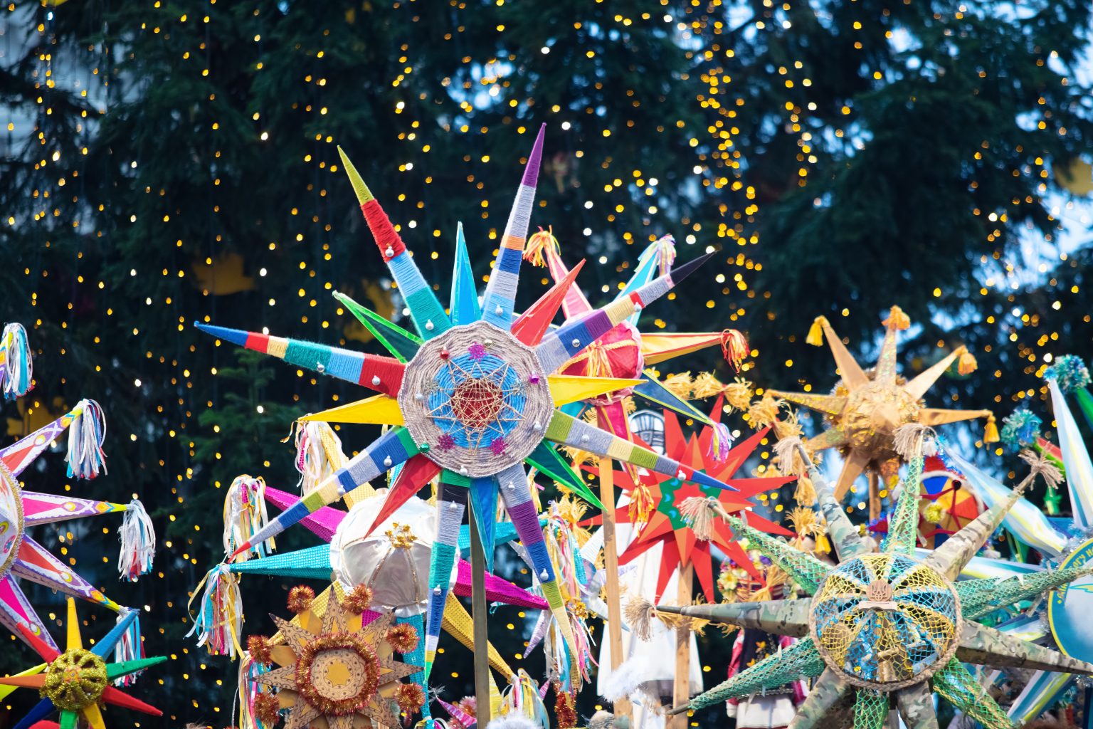 Christmas stars are an integral part of Ukrainian caroling