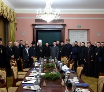 Zelensky meets with church representatives ahead of Christmas and Hanukkah