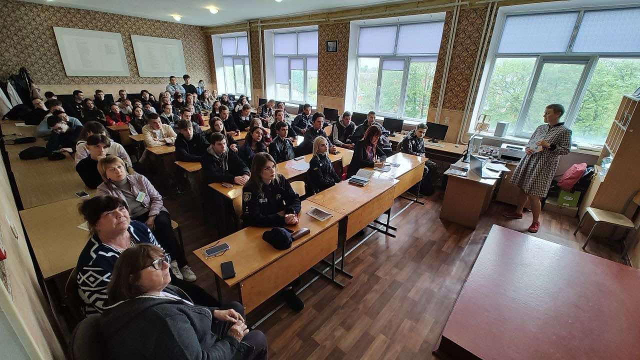 Як об'єднати громаду навколо безпеки: ініціативи з впровадження 