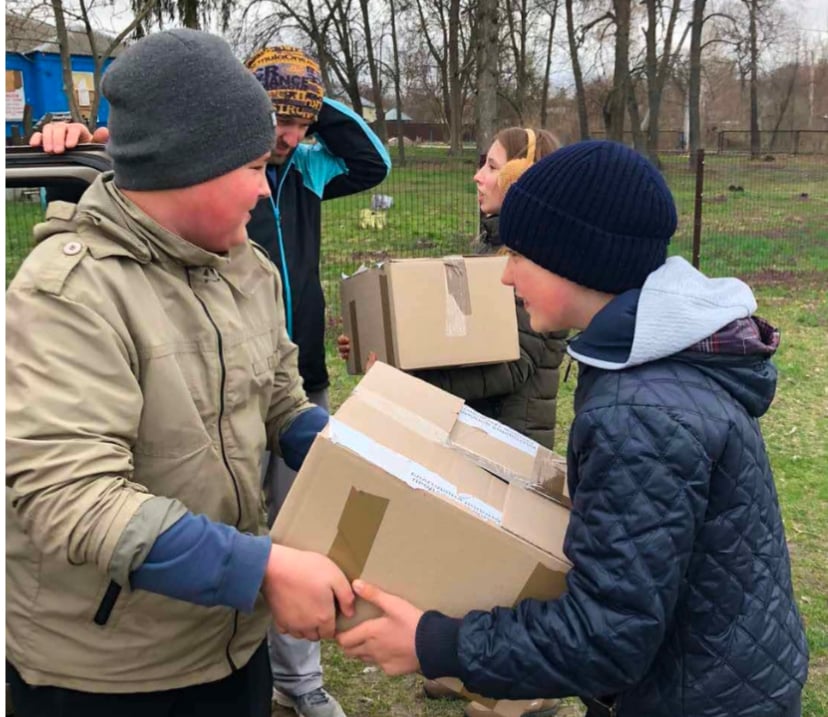 Гуманітарна допомога учасникам проєкту 