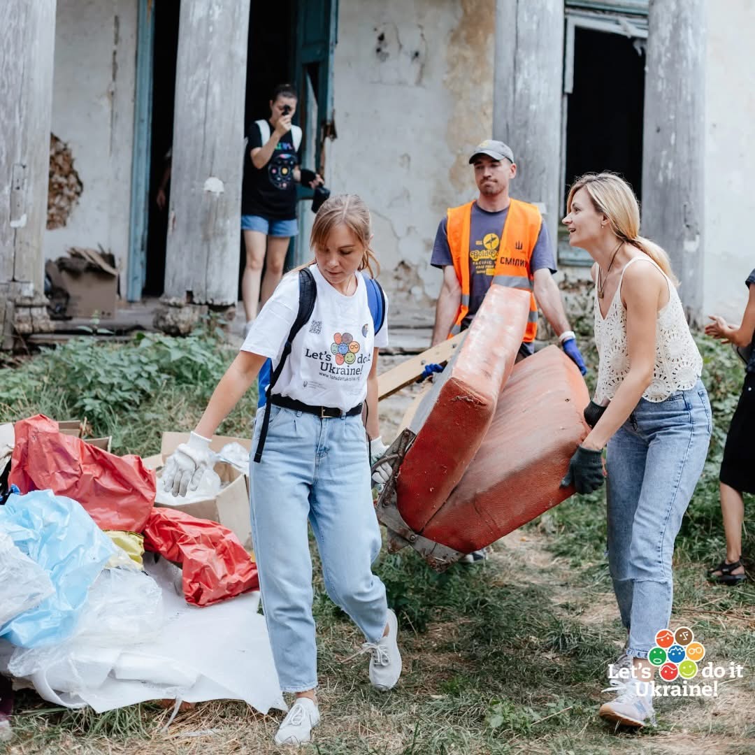 Історична толока в козацькій садибі 