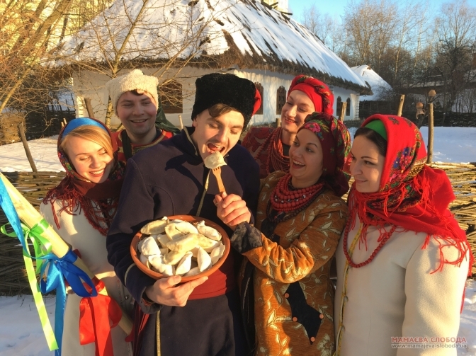 Ukrainian spring traditions: Varenyky is the main Masnytsia dish