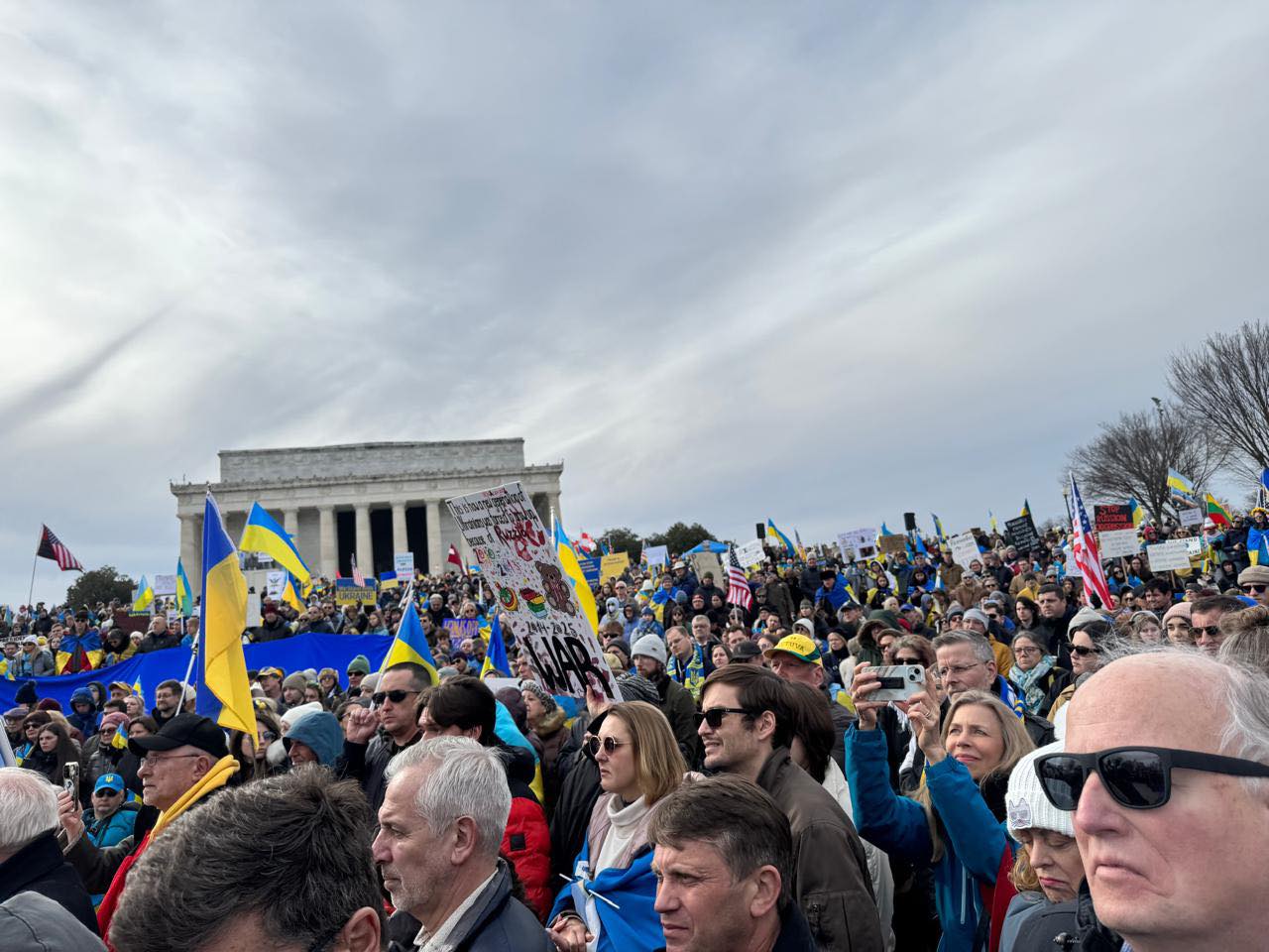 Вашингтон, акція